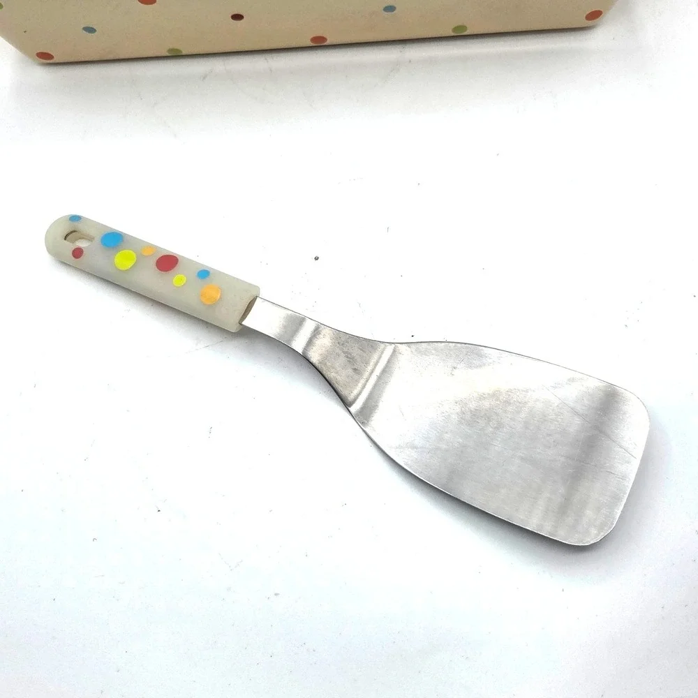 Temptations by Tara Polka Dot Cream (4 QT) Rectangle Casserole w/Lid & Spatula